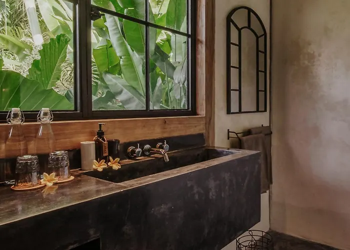 Bedulu Cliff Estate - Tree Villa *