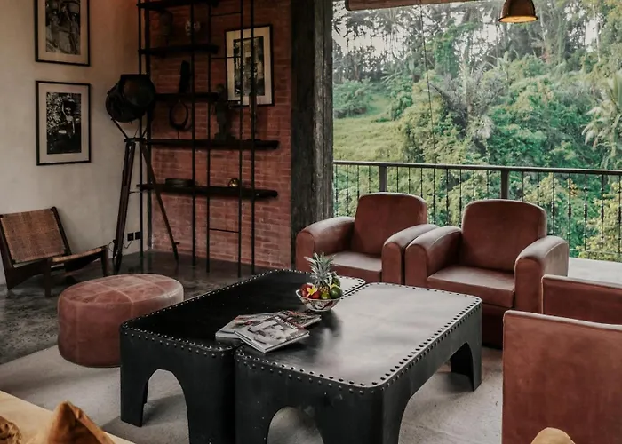 Bedulu Cliff Estate - Tree *